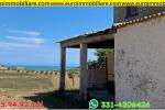Grande fabbricato rurale vista mare da ristrutturare con 4 ettari di terrno